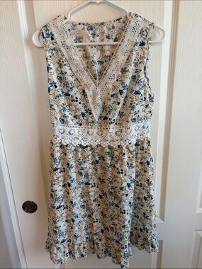 SHEIN Cream Floral Mini Dress with Blue & Tan Accents